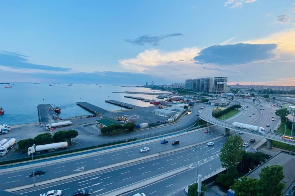 Luxury 2 Room Suite Apartment With Seaview In Center İstanbul Dış mekan fotoğraf