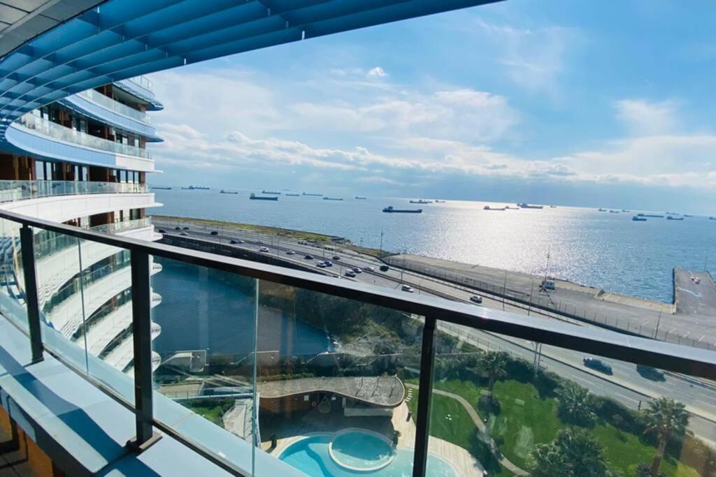 Luxury 2 Room Suite Apartment With Seaview In Center İstanbul Dış mekan fotoğraf