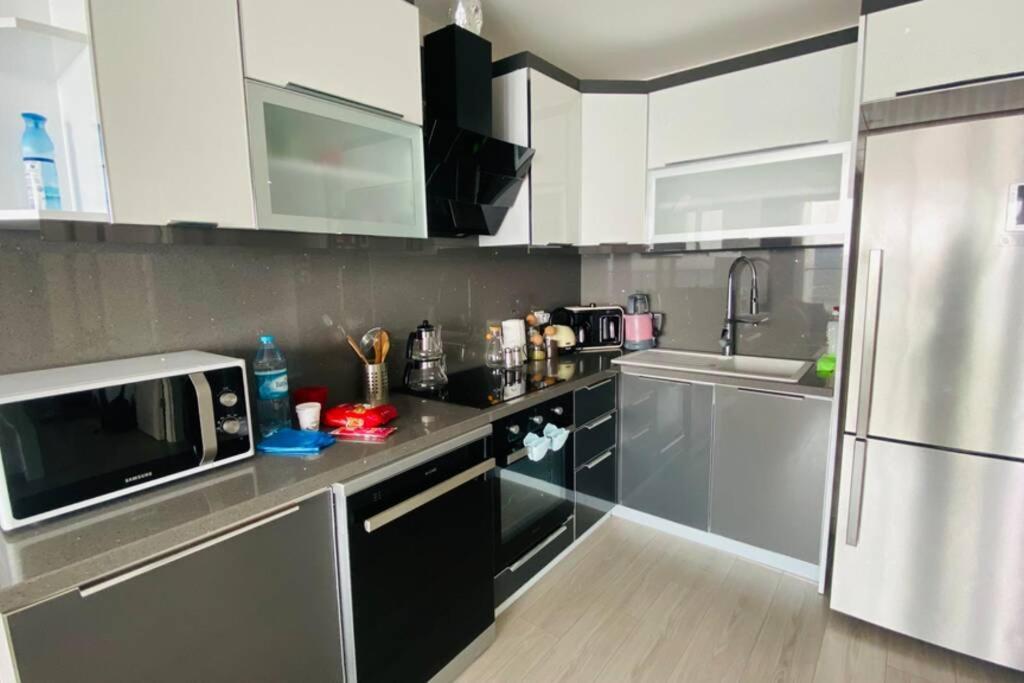 Luxury 2 Room Suite Apartment With Seaview In Center İstanbul Dış mekan fotoğraf